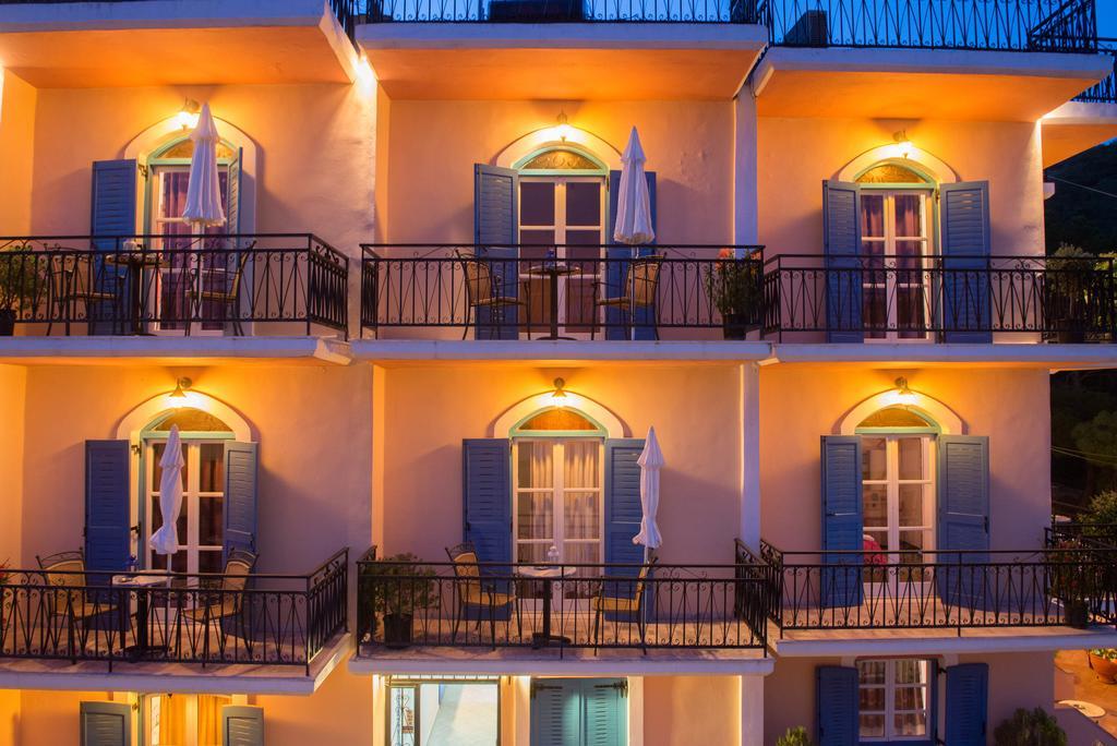 Maria Studios Poros Town المظهر الخارجي الصورة