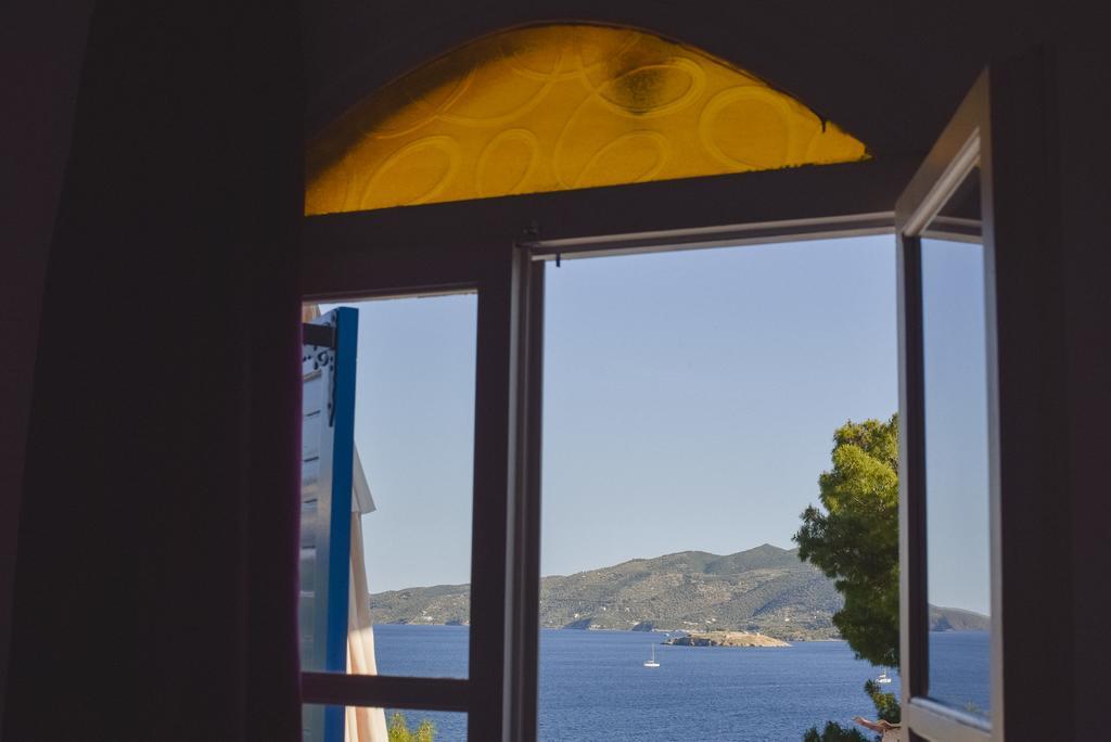 Maria Studios Poros Town المظهر الخارجي الصورة