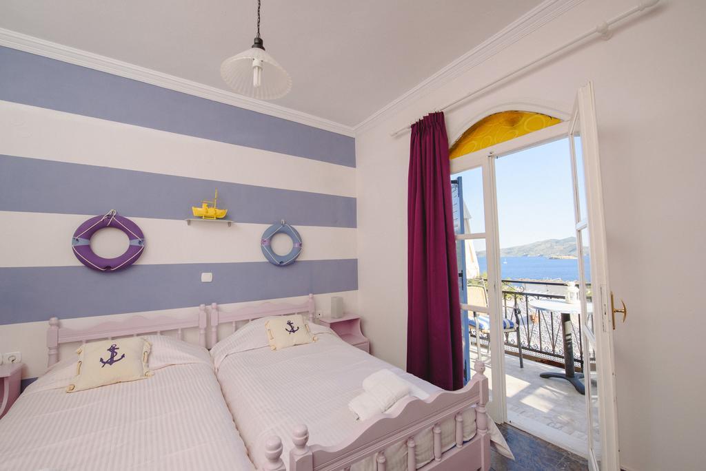 Maria Studios Poros Town المظهر الخارجي الصورة